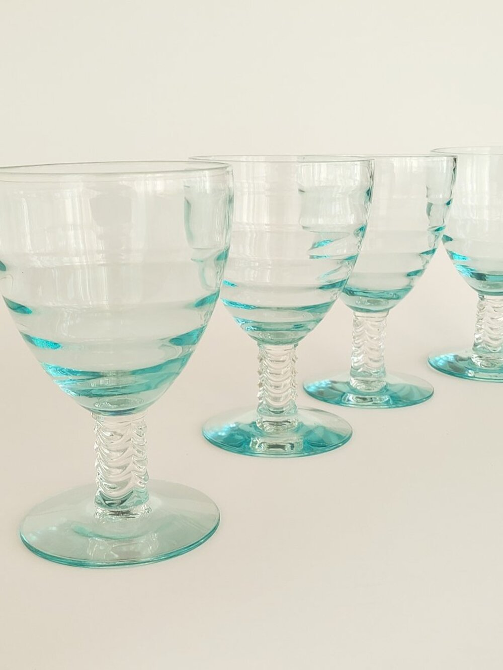 Vintage Libbey Sirrus Blue Wine Glasses Set 4 Ribbed USA Claret Goblets Retro 90